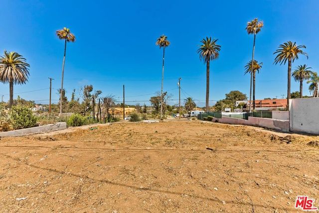 625 Swarthmore Avenue, Pacific Palisades, CA 90272