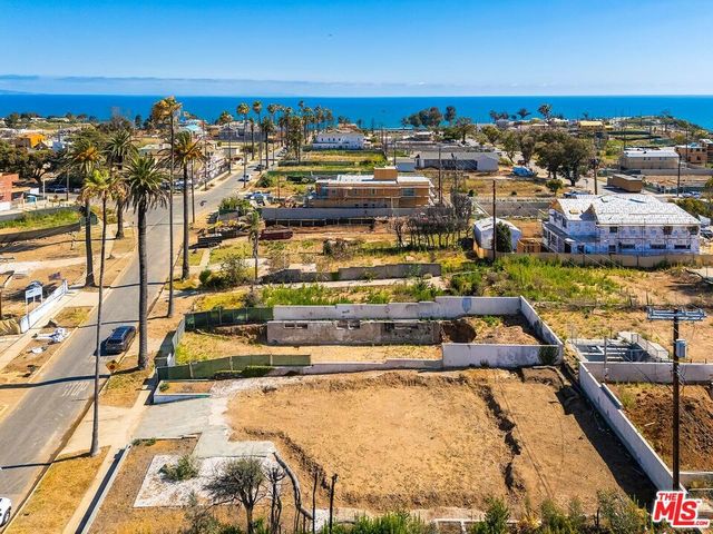 625 Swarthmore Avenue, Pacific Palisades, CA 90272