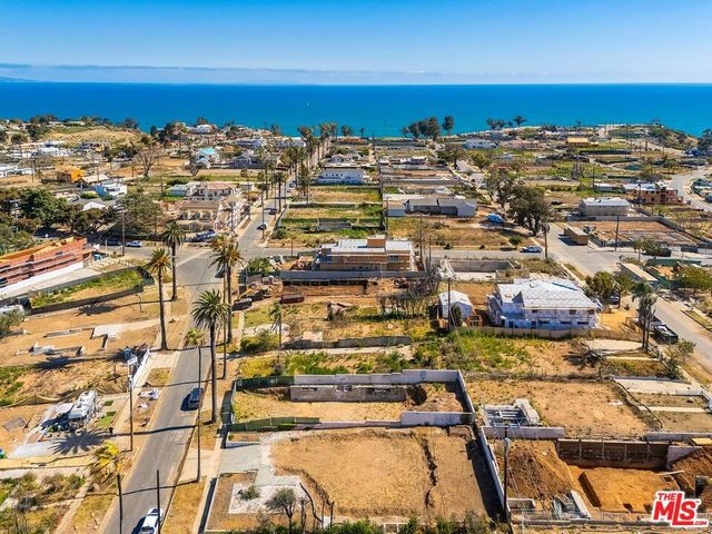625 Swarthmore Avenue, Pacific Palisades, CA 90272