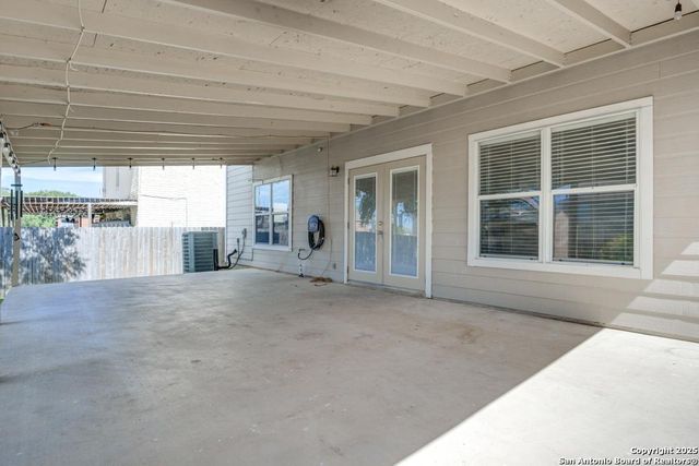 10434 Manor Creek, San Antonio, TX 78245