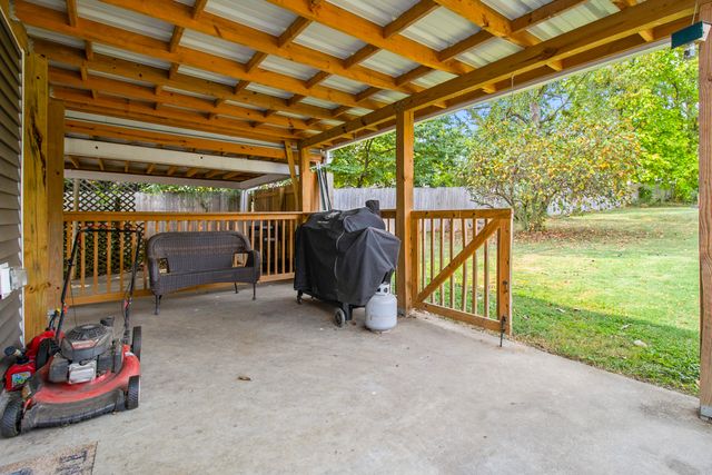 322 S Burns Avenue, Winchester, KY 40391