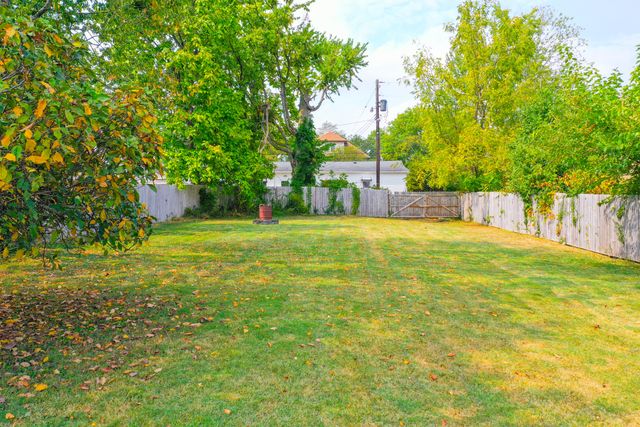 322 S Burns Avenue, Winchester, KY 40391