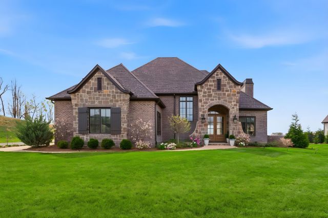 250 Bower Ct, Lenoir City, TN 37772