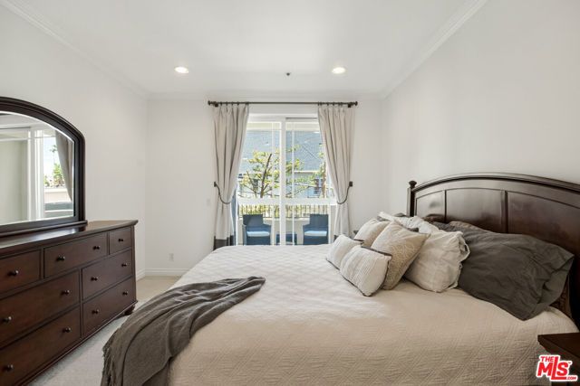 1426 N Laurel Avenue 110, West Hollywood, CA 90046