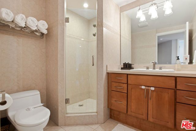 1426 N Laurel Avenue 110, West Hollywood, CA 90046