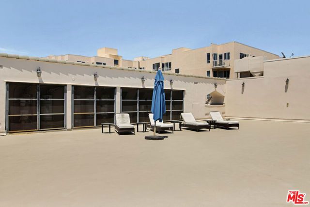 1426 N Laurel Avenue 110, West Hollywood, CA 90046
