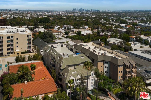 1426 N Laurel Avenue 110, West Hollywood, CA 90046