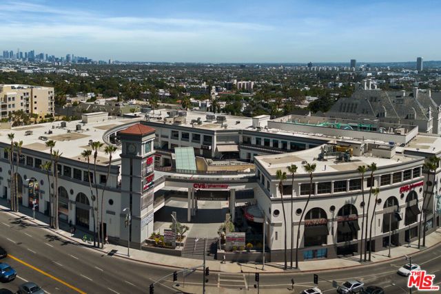 1426 N Laurel Avenue 110, West Hollywood, CA 90046