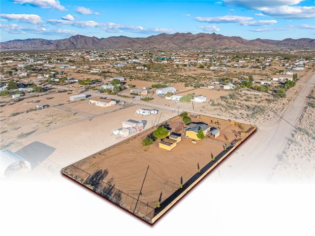 459 S Hano Road, Golden Valley, AZ 86413