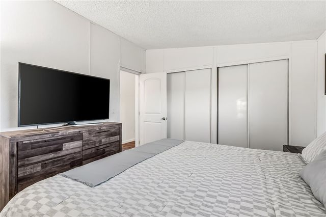 459 S Hano Road, Golden Valley, AZ 86413