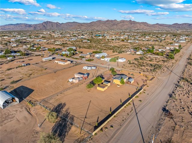459 S Hano Road, Golden Valley, AZ 86413