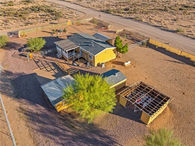 459 S Hano Road, Golden Valley, AZ 86413