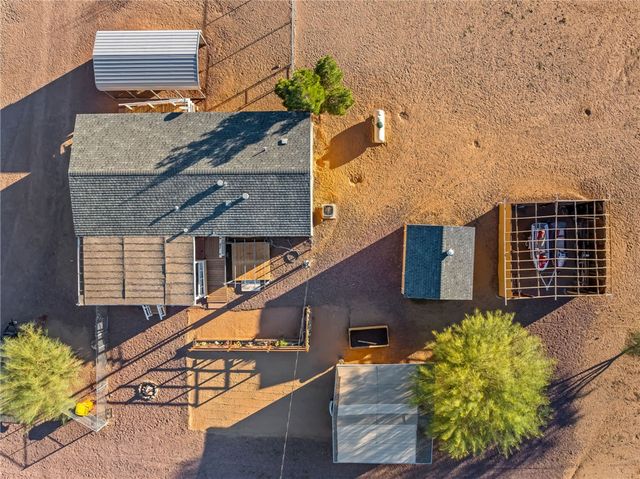 459 S Hano Road, Golden Valley, AZ 86413