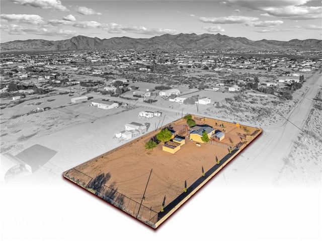 459 S Hano Road, Golden Valley, AZ 86413