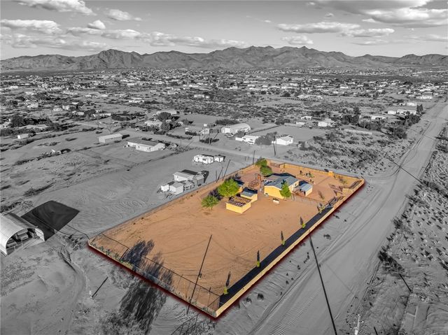 459 S Hano Road, Golden Valley, AZ 86413