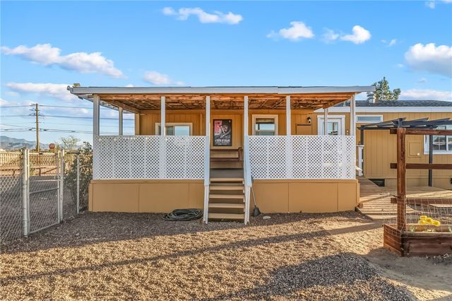 459 S Hano Road, Golden Valley, AZ 86413