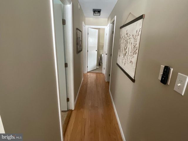 302 VIHO CT, Pocono Lake, PA 18347