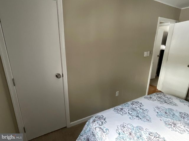 302 VIHO CT, Pocono Lake, PA 18347