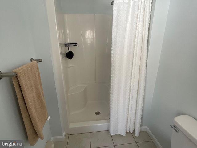 302 VIHO CT, Pocono Lake, PA 18347