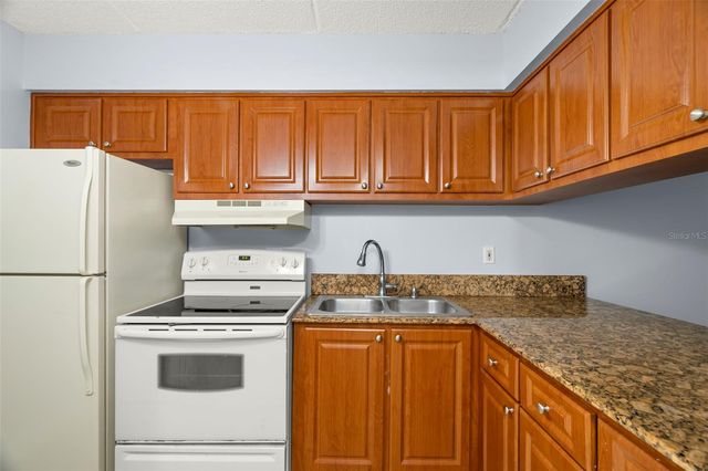 120 S CHURCH AVENUE 110, Tampa, FL 33609