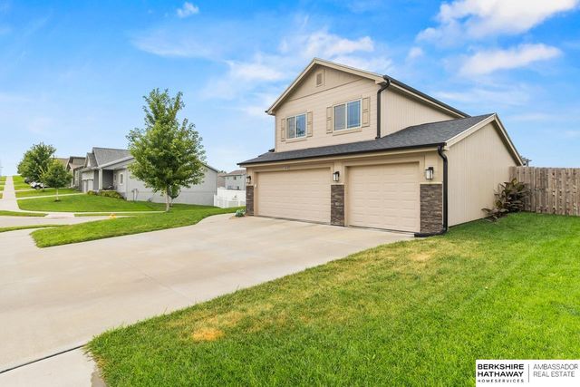 16520 Weber Street, Bennington, NE 68007