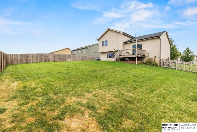 16520 Weber Street, Bennington, NE 68007