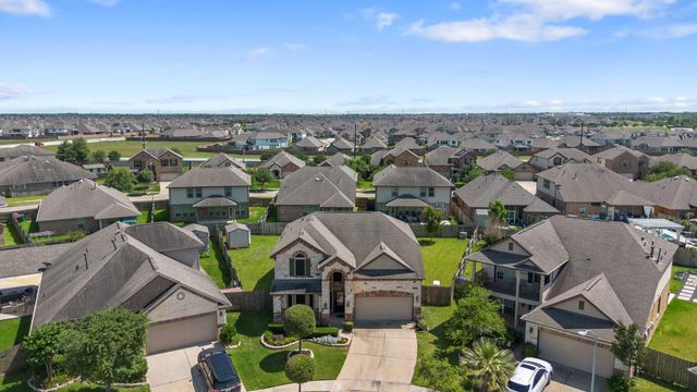 8014 Grove Sky Court, Richmond, TX 77407