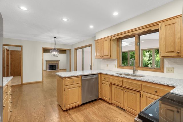 3535 Rosewood Lane N, Plymouth, MN 55441