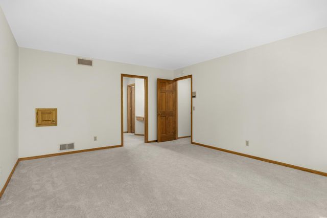 3535 Rosewood Lane N, Plymouth, MN 55441