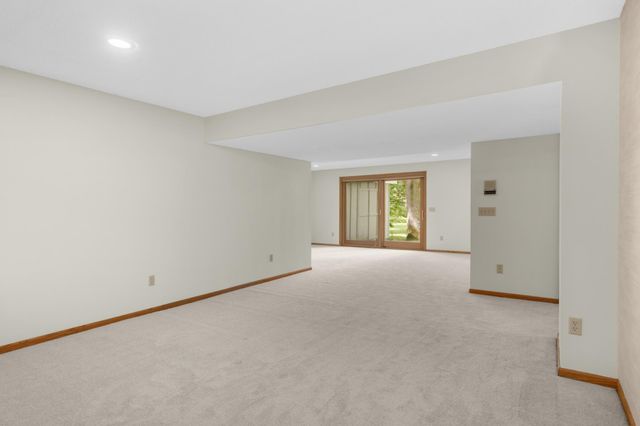 3535 Rosewood Lane N, Plymouth, MN 55441