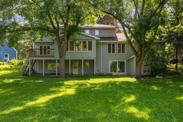 3535 Rosewood Lane N, Plymouth, MN 55441