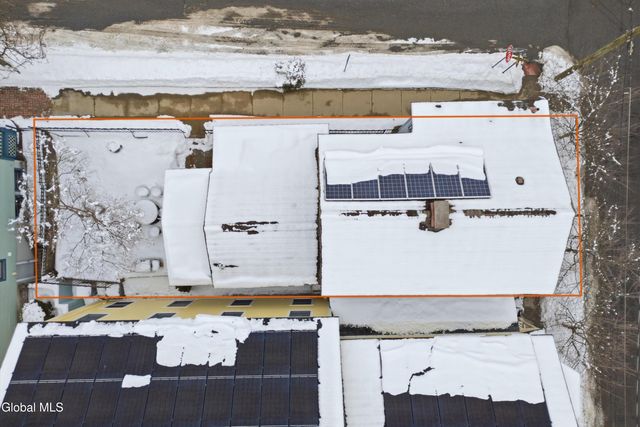 56 Henry Street, Saratoga Springs, NY 12866