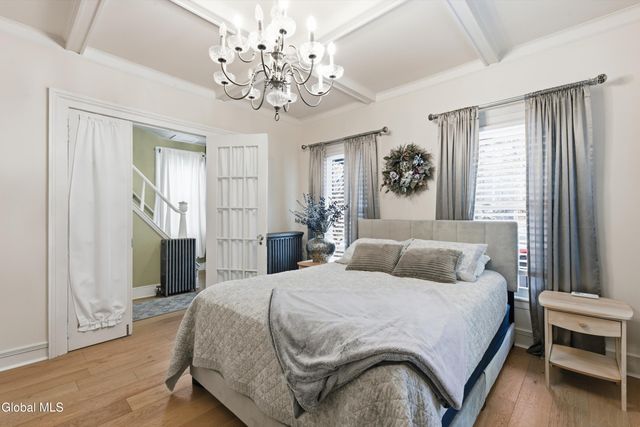 56 Henry Street, Saratoga Springs, NY 12866