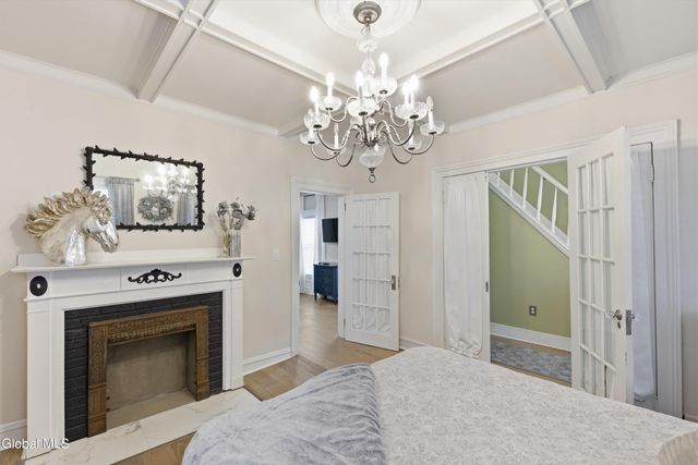 56 Henry Street, Saratoga Springs, NY 12866