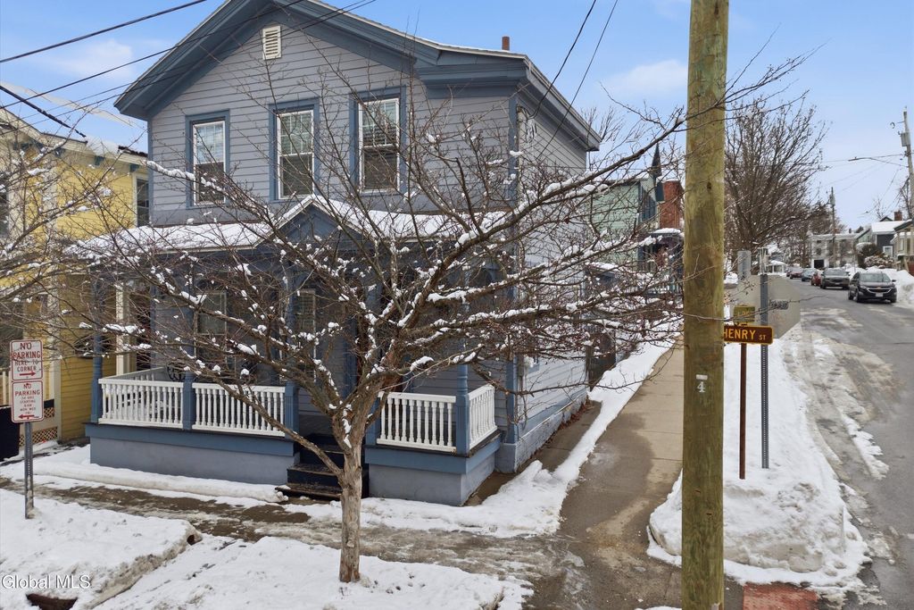 56 Henry Street, Saratoga Springs, NY 12866