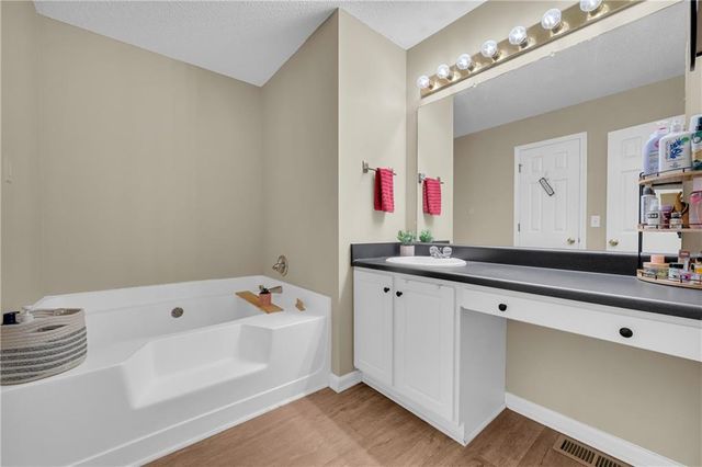 941 Lavonia Highway, Bowersville, GA 30516