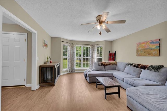 941 Lavonia Highway, Bowersville, GA 30516