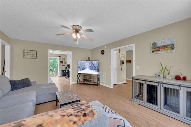 941 Lavonia Highway, Bowersville, GA 30516