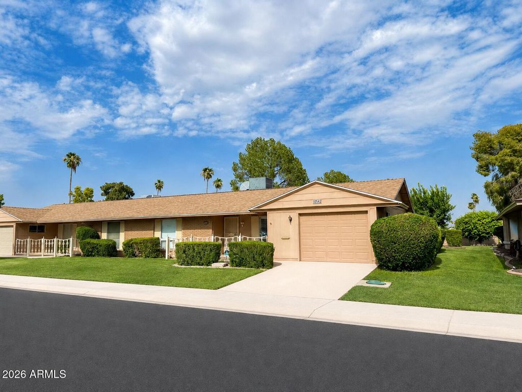 10542 W TROPICANA Circle, Sun City, AZ 85351 — photo 3