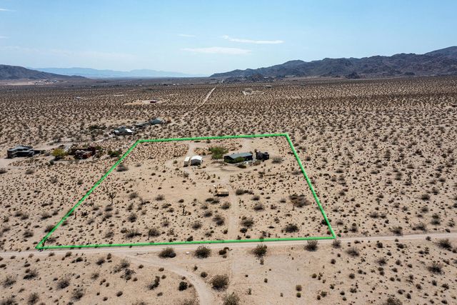 7122 Sunkist Road, Joshua Tree, CA 92252