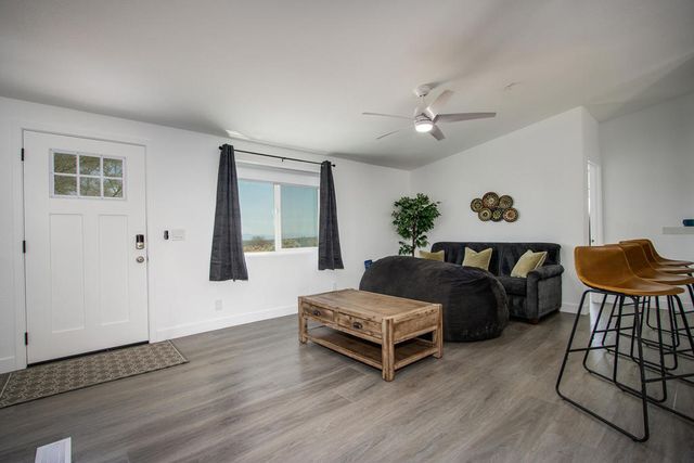 7122 Sunkist Road, Joshua Tree, CA 92252