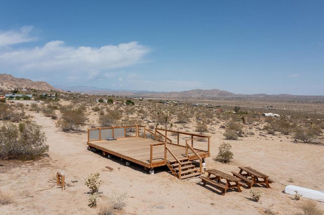 7122 Sunkist Road, Joshua Tree, CA 92252