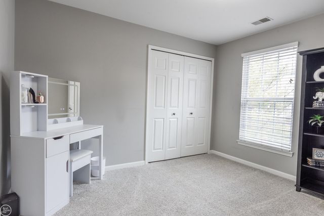 25660 S Maritime Circle, Harrison Twp, MI 48045