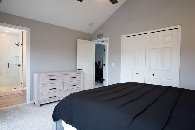 25660 S Maritime Circle, Harrison Twp, MI 48045