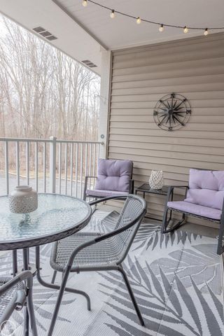 25660 S Maritime Circle, Harrison Twp, MI 48045