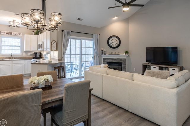 25660 S Maritime Circle, Harrison Twp, MI 48045