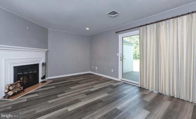 1147 NANROC DRIVE, Mechanicsburg, PA 17055