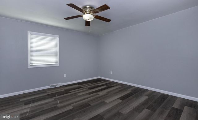 1147 NANROC DRIVE, Mechanicsburg, PA 17055