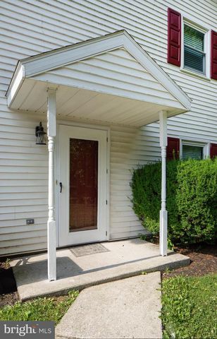 1147 NANROC DRIVE, Mechanicsburg, PA 17055