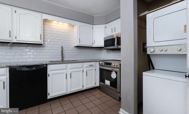 1147 NANROC DRIVE, Mechanicsburg, PA 17055